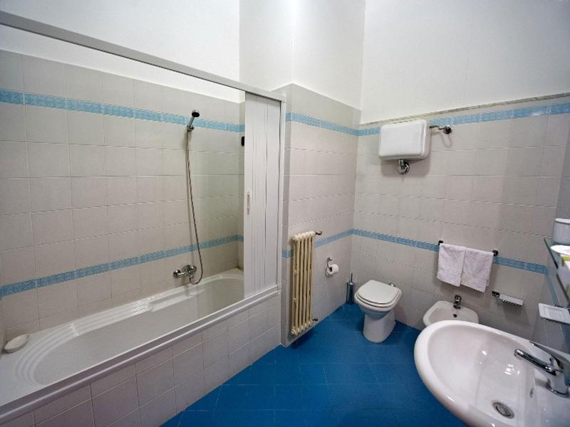 B&B Piazza 300mila Lecce Esterno foto