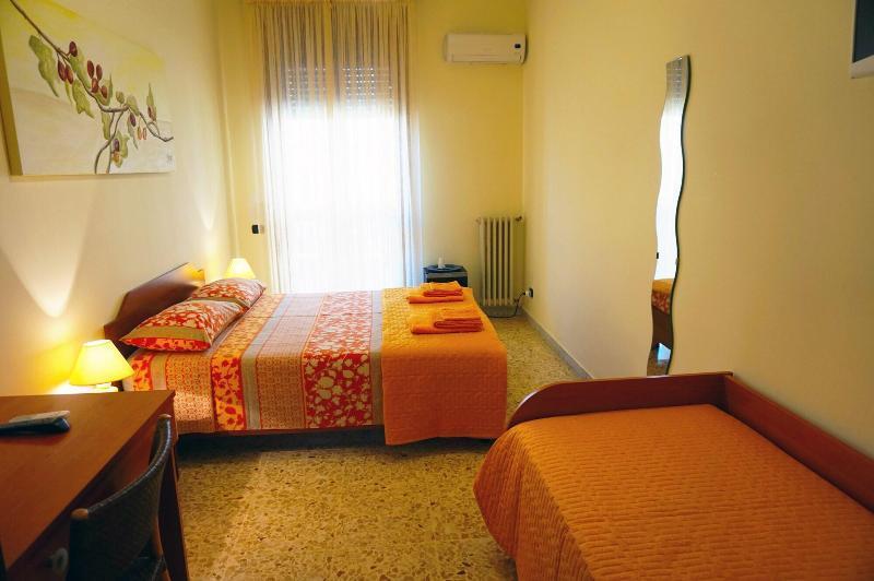 B&B Piazza 300mila Lecce Esterno foto