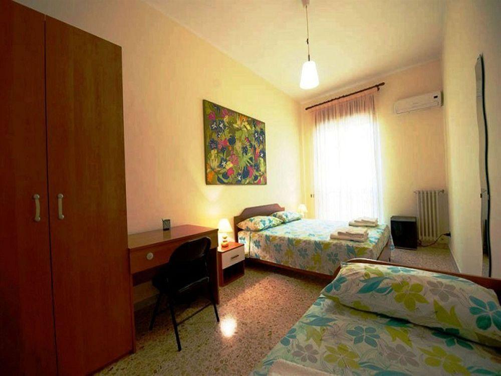 B&B Piazza 300mila Lecce Esterno foto