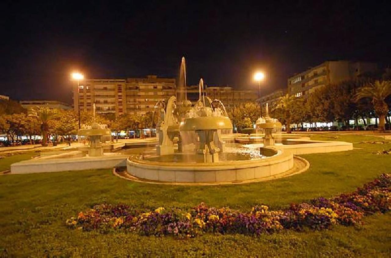 B&B Piazza 300mila Lecce Esterno foto